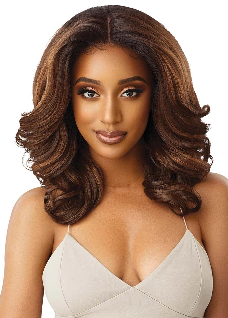 Outre Perfect Hairline Synthetic HD Lace Wig - JULIANNE